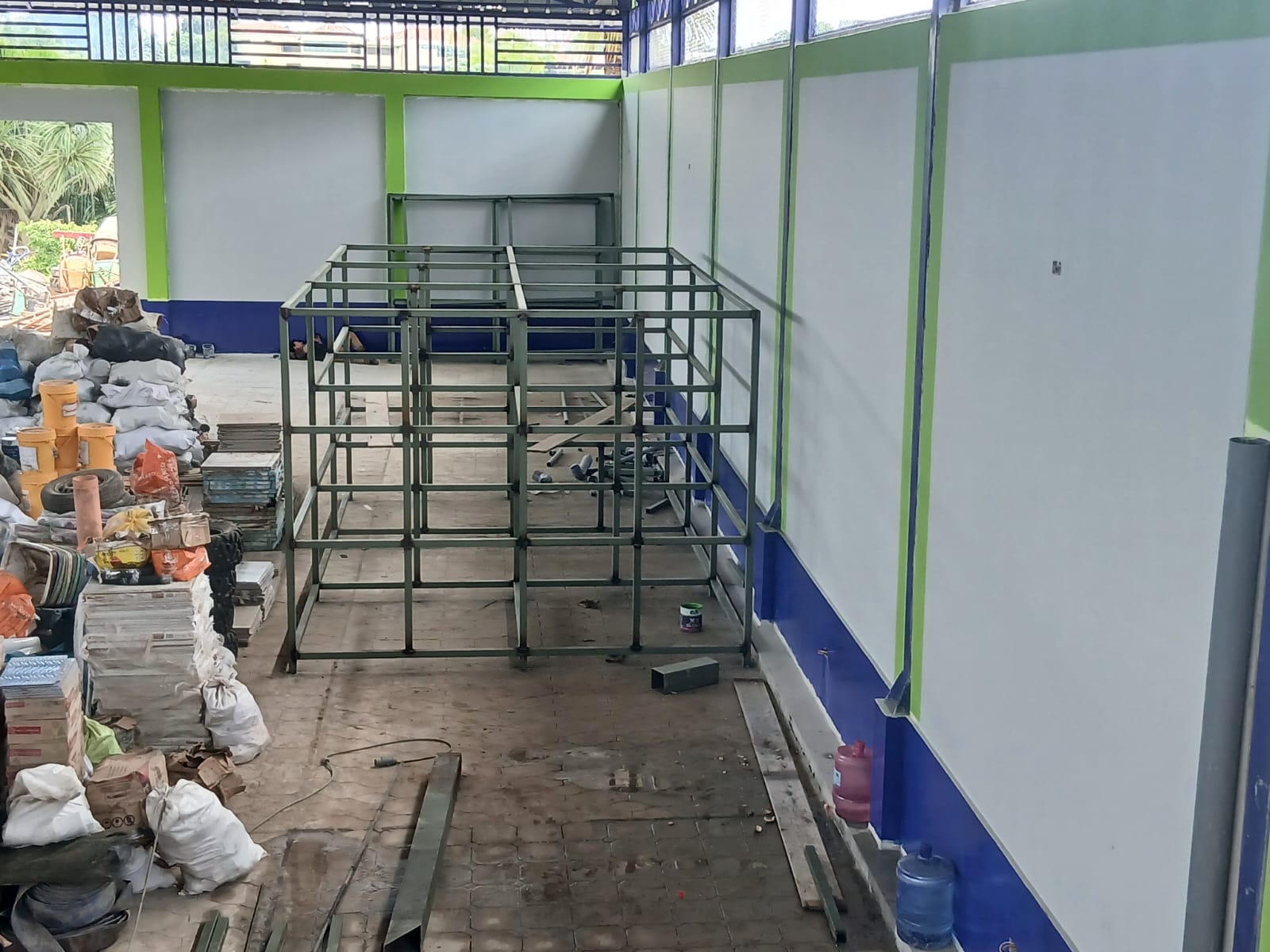 Soldadura industrial especializada SMAW para entornos comerciales