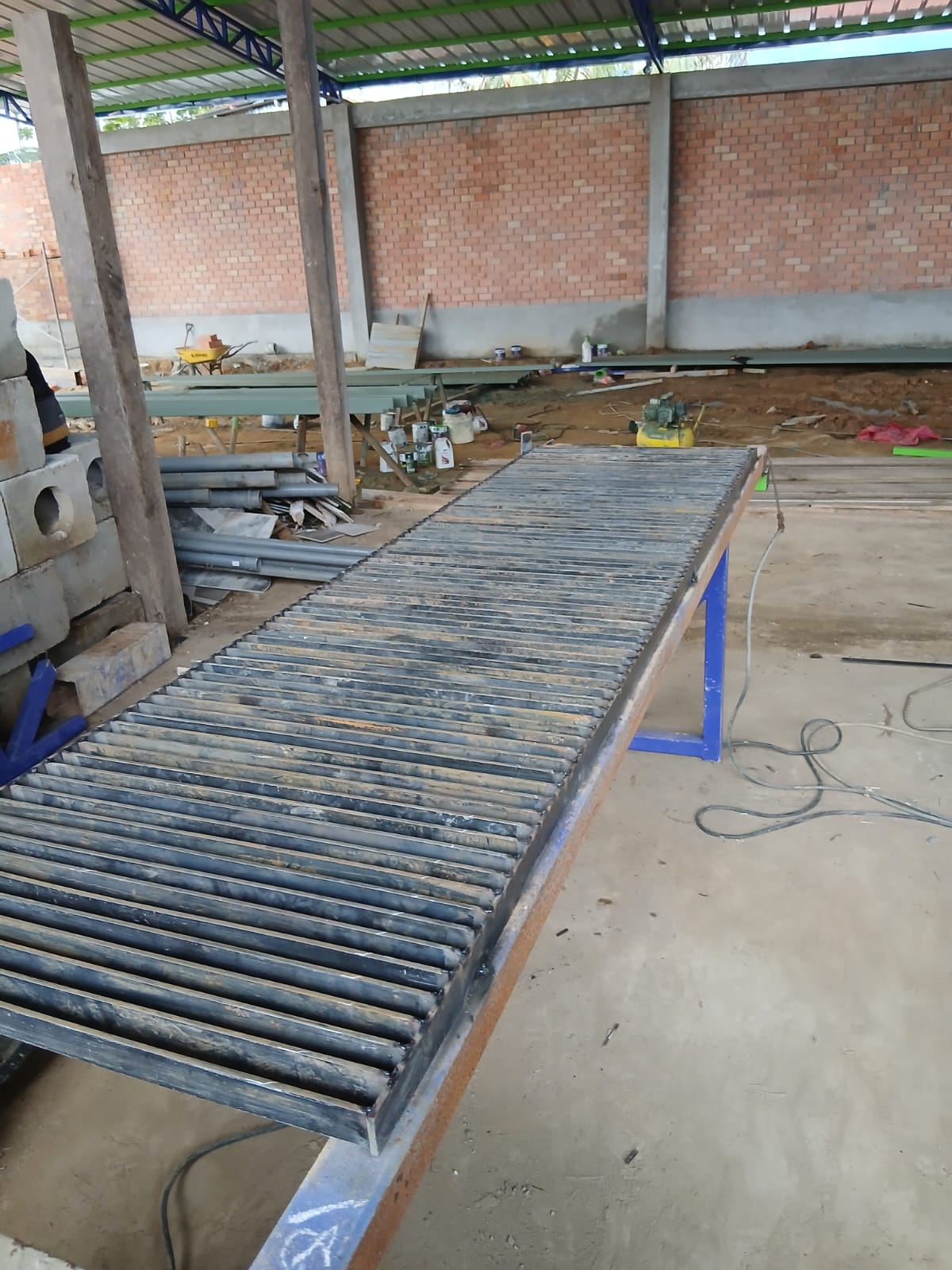 Infraestructura de soporte metálico para el sector logístico y comercial